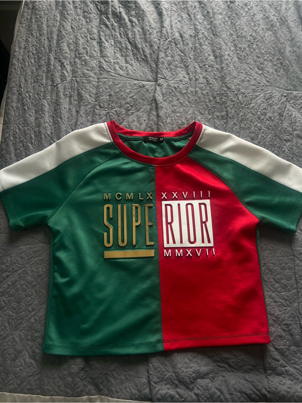 Cute vintage crop top